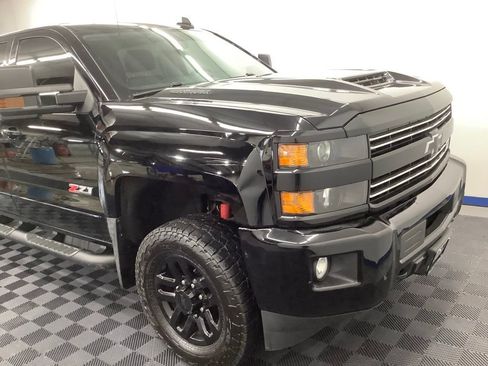 Used 2019 Chevrolet Silverado 2500 LTZ w/ Duramax Plus Package AWD/4WD image 24