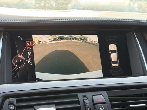 Used 2016 BMW 550i Sedan RWD image 17