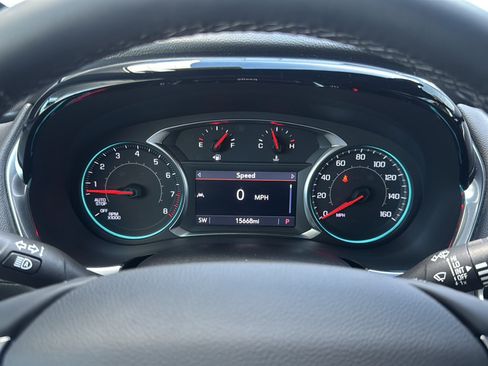 Used 2023 Chevrolet Traverse LT AWD/4WD image 30