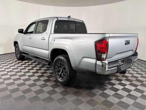 Used 2023 Toyota Tacoma SR5 image 3