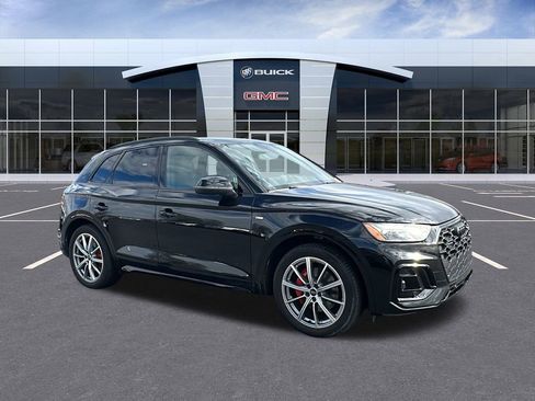 Used 2024 Audi Q5 e Premium Plus image 7