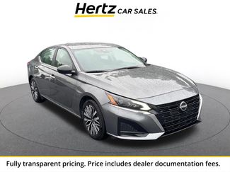 Used 2025 Nissan Altima 2.5 SV FWD video 1