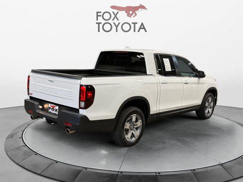 Used 2025 Honda Ridgeline RTL image 6