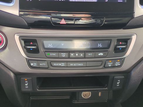 Used 2018 Honda Ridgeline RTL-T image 24