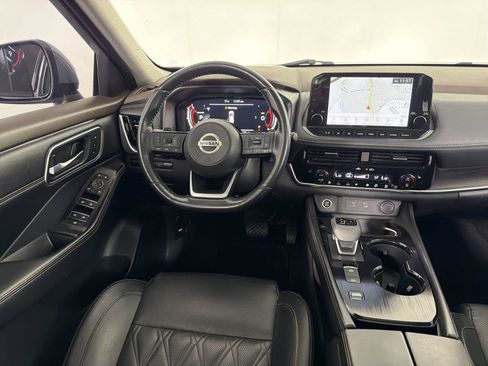 Used 2021 Nissan Rogue Platinum FWD image 22