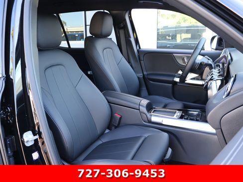 Certified 2024 Mercedes-Benz GLB 250 4MATIC w/ Driver Assistance Package image 23