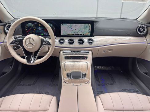 Used 2023 Mercedes-Benz E 450 Coupe image 13