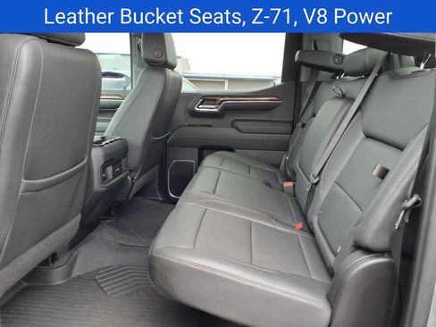 Used 2023 Chevrolet Silverado 1500 RST AWD/4WD image 8