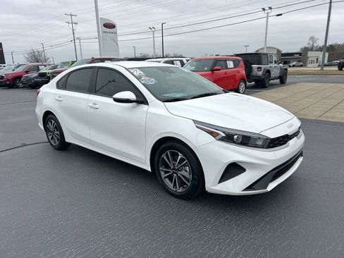 Used 2024 Kia Forte LXS w/ LXS Technology Package image 20