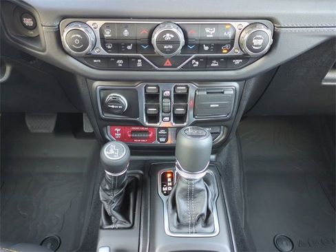 New 2025 Jeep Wrangler Unlimited Rubicon 392 image 19