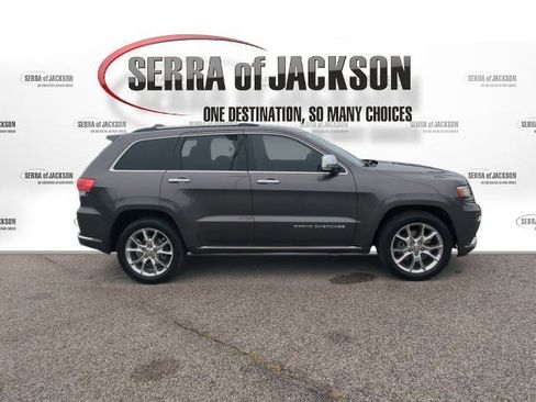 Used 2014 Jeep Grand Cherokee Summit AWD/4WD image 3