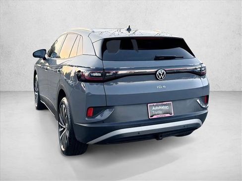 Used 2023 Volkswagen ID.4 Pro S Plus image 5