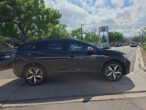 Certified 2023 Volkswagen ID.4 Pro S AWD/4WD image 6