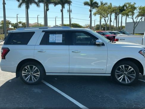 Used 2021 Ford Expedition Platinum image 4