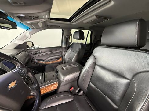 Used 2018 Chevrolet Tahoe Premier AWD/4WD image 38