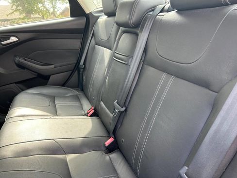 Used 2012 Ford Focus Titanium image 42