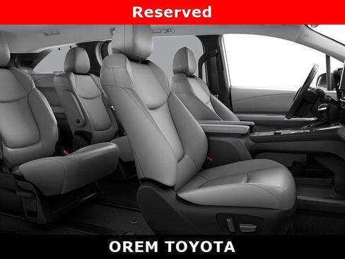 New 2026 Toyota Sienna XLE image 20