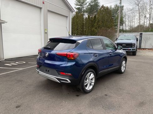 Used 2021 Buick Encore GX Preferred w/ Cold Weather Comfort Package image 5