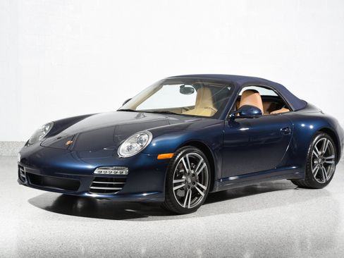 Used 2012 Porsche 911 Carrera 4 AWD/4WD image 9