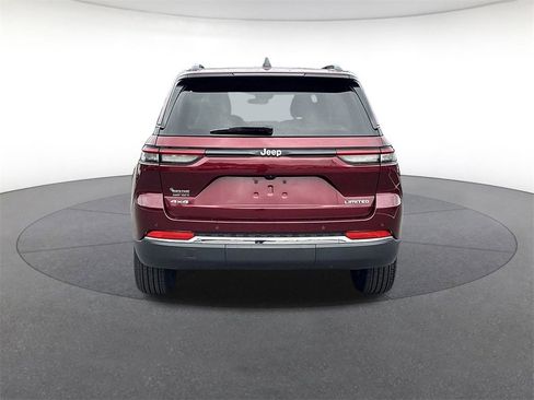 Certified 2024 Jeep Grand Cherokee Limited image 23