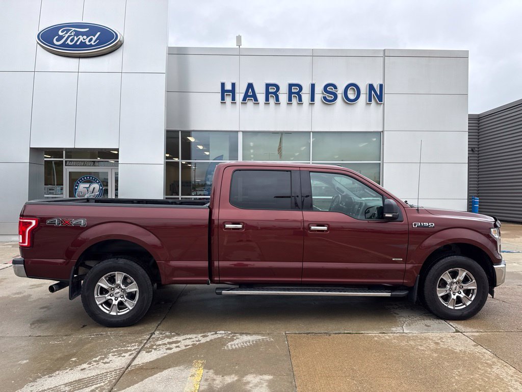 Used 2017 Ford F150 XLT w/ Equipment Group 302A Luxury AWD/4WD image 4