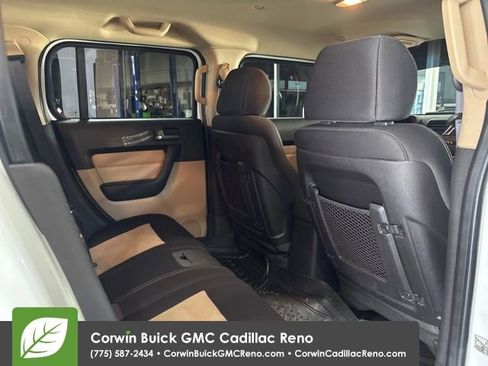 Used 2006 HUMMER H3 AWD/4WD image 29