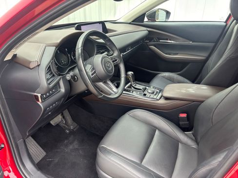 Certified 2021 MAZDA CX-30 2.5 Turbo w/ Premium Plus Pkg image 17