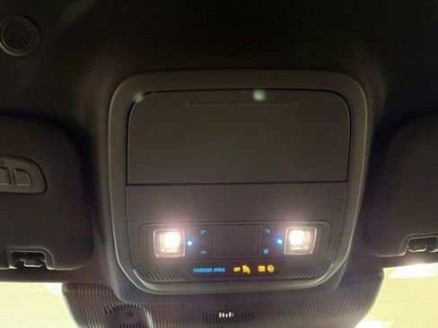 New 2026 Ford Explorer ST-Line w/ ST-Line Street Pack image 23