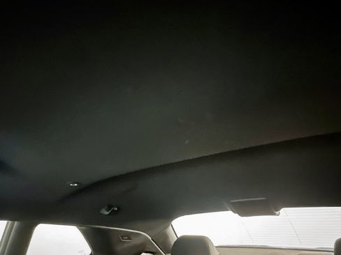 Used 2022 Dodge Challenger SXT w/ Blacktop Package image 21