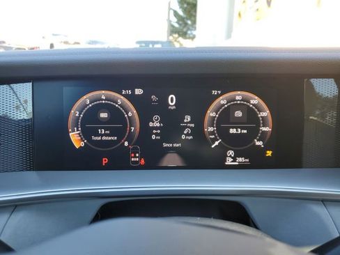 New 2026 Volkswagen Tiguan SE R-Line FWD image 25