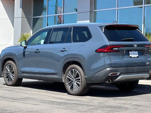 Used 2025 Toyota Grand Highlander MAX Platinum image 8