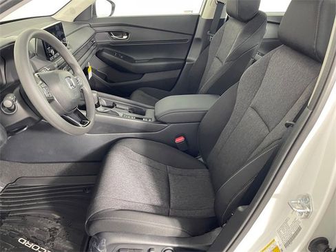 New 2025 Honda Accord SE image 2