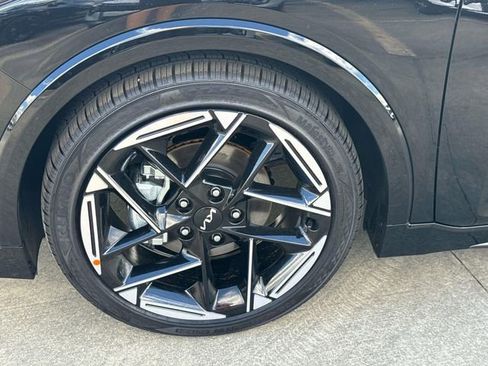 New 2026 Kia K4 GT-Line image 4