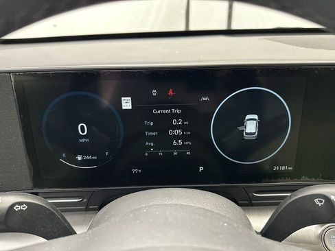 Used 2024 Hyundai Kona SEL w/ Convenience Package image 27