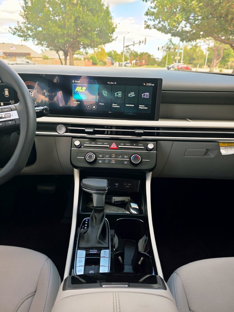 New 2026 Hyundai Tucson SE FWD image 39