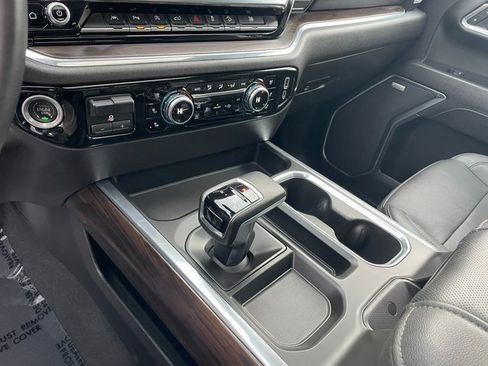 Used 2023 GMC Sierra 1500 SLT w/ SLT Premium Plus Package image 27