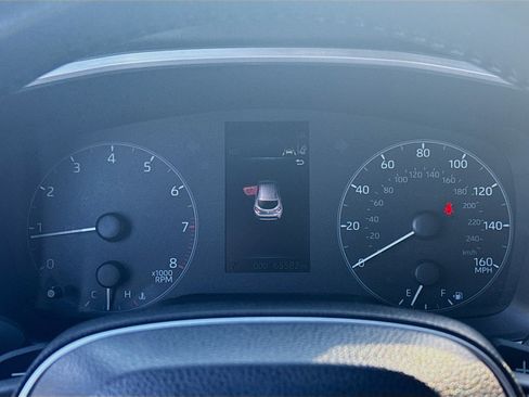 Used 2023 Toyota Corolla SE image 9