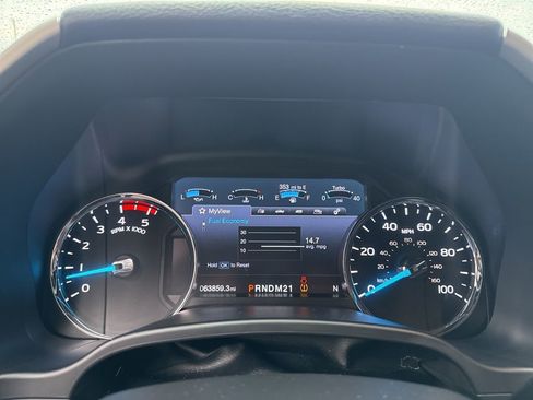 Used 2019 Ford F250 Lariat w/ Lariat Value Package image 23