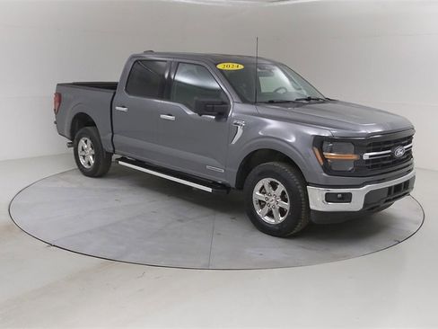 Certified 2024 Ford F150 XLT w/ Mobile Office Package image 10