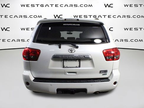 Used 2012 Toyota Sequoia Platinum image 7