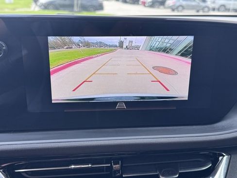 Used 2025 Buick Envista Sport Touring w/ Convenience I Package image 23