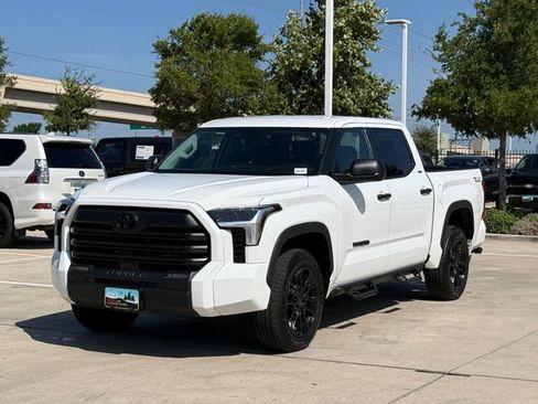 Used 2023 Toyota Tundra SR5 AWD/4WD image 6