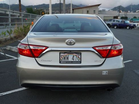 Used 2016 Toyota Camry XLE image 26