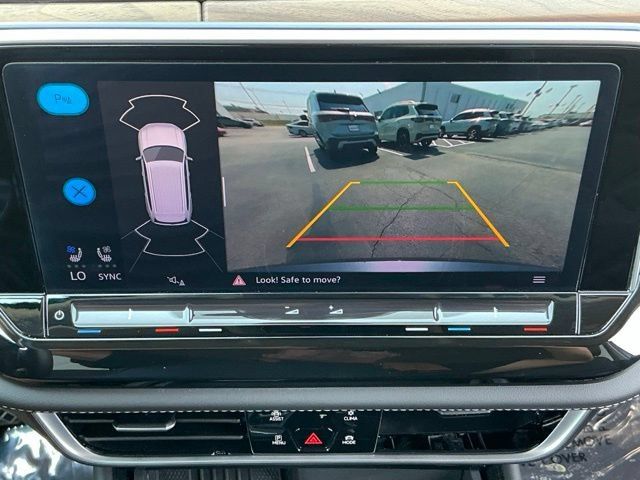 Used 2025 Volkswagen Atlas SE FWD image 26