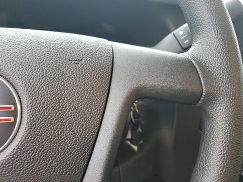 New 2025 GMC Savana 2500 w/ Driver Convenience Package image 15