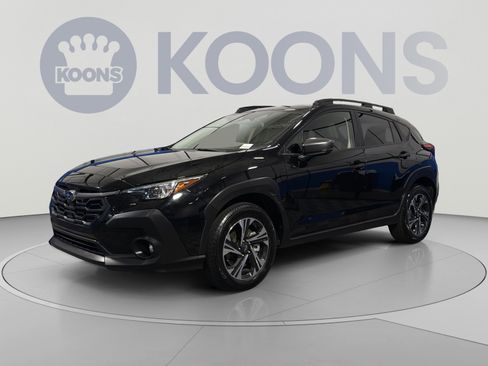 Used 2025 Subaru Crosstrek 2.5i Premium AWD/4WD image 1