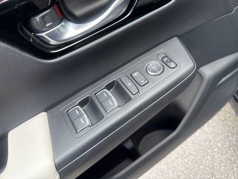 Certified 2025 Honda CR-V EX-L image 10