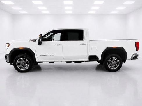 Used 2026 GMC Sierra 2500 SLT w/ SLT Convenience Package AWD/4WD image 9