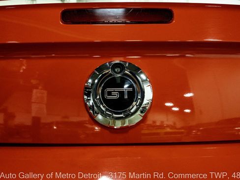Used 2005 Ford Mustang GT Premium RWD image 30