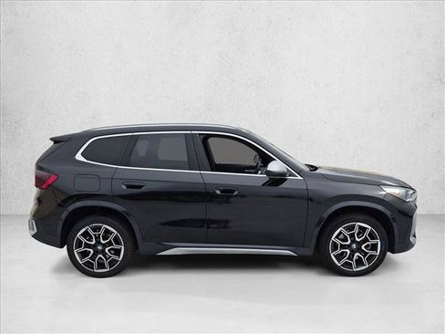 Used 2023 BMW X1 xDrive28i w/ Premium Package AWD/4WD image 4